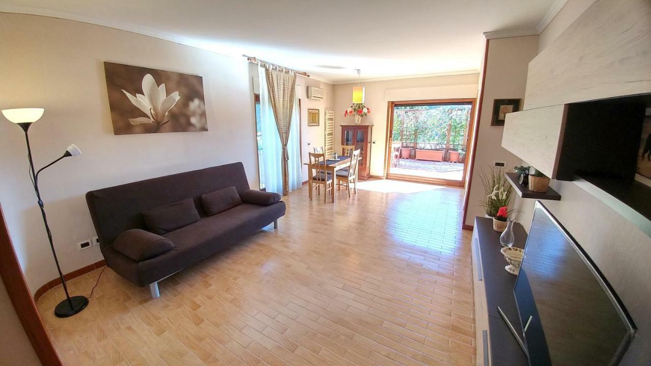 Apartmán Terrace22 - Delizioso Attico Ben Collegato Řím Exteriér fotografie